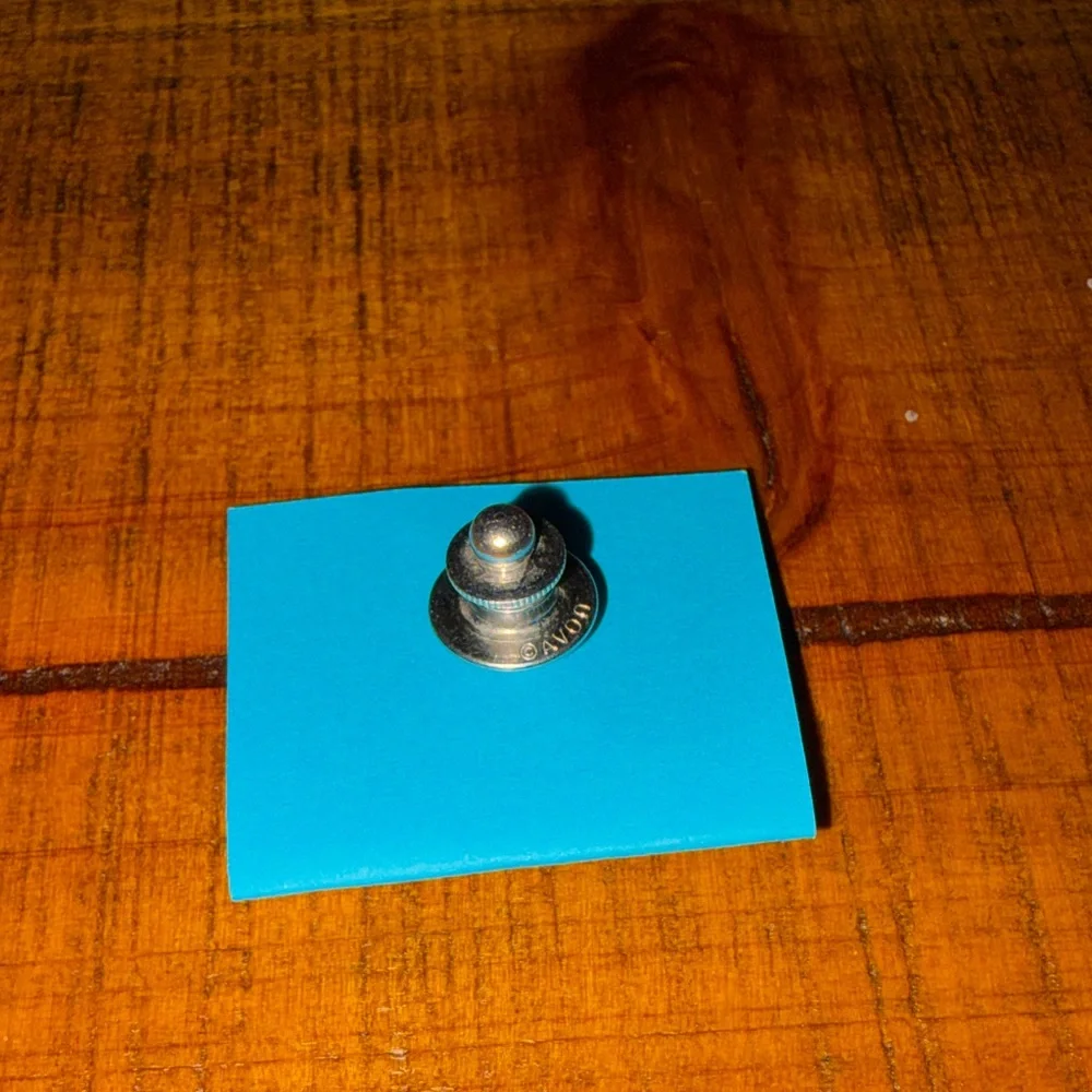 Avon Vintage Silver Floral Basket Pin - Picture 4 of 7